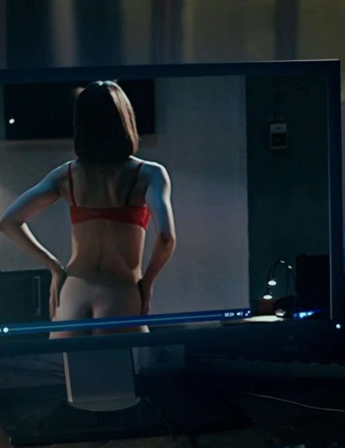 Яна Енжаева